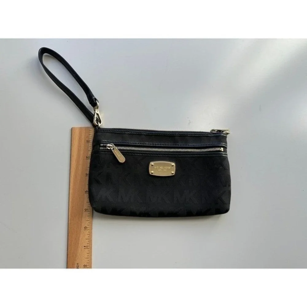 Michael Kors MK Signature Wristlet Black Gold Zip Clutch‎ Pouch PVC